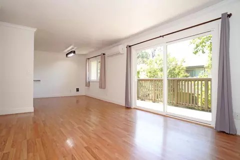 110 E Middlefield Rd C, Mountain View, CA 94043 photo 2