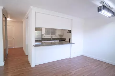 110 E Middlefield Rd C, Mountain View, CA 94043 photo 12