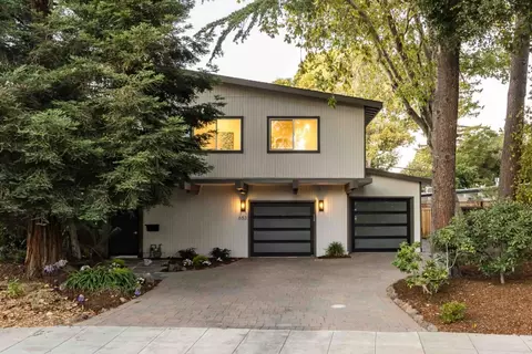 653 Wildwood Ln, Palo Alto, CA 94303