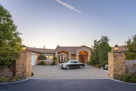 25440 Boots Rd, Monterey, CA 93940