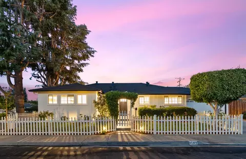 1709 Peartree Ln, Mountain View, CA 94040