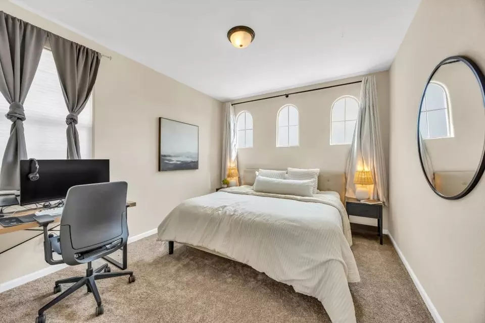 Bedroom - 804 Berry Creek Dr, Rocklin, CA 95765 photo 3 of 10