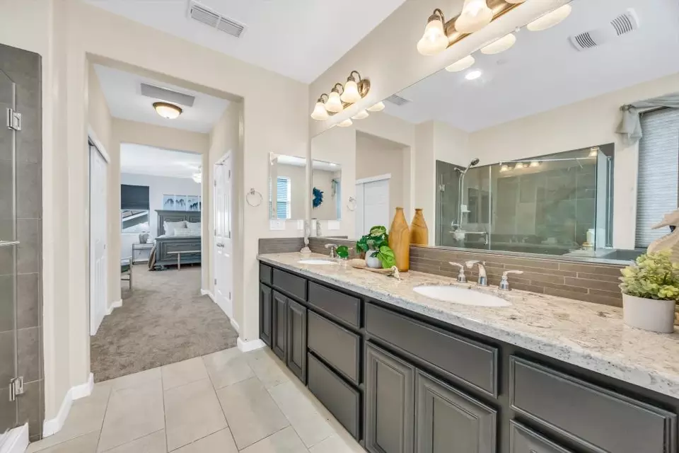 Entry Way - 804 Berry Creek Dr, Rocklin, CA 95765 photo 4 of 5