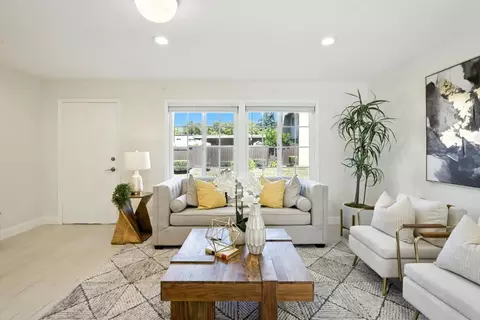 27726 Del Norte Ct, Hayward, CA 94545