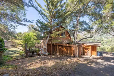105 Calle De Quien Sabe # C, Carmel Valley, CA 93924