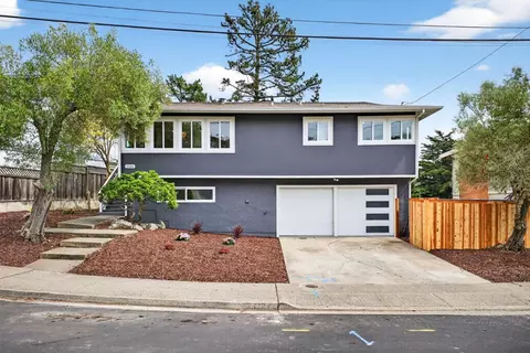 1124 Mason Dr, Pacifica, CA 94044