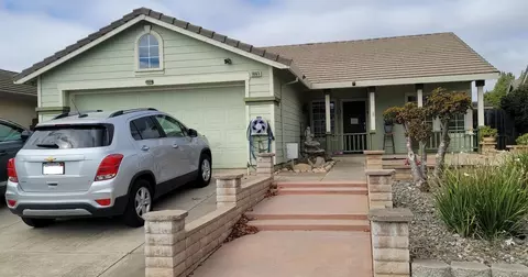 1865 Delancey Dr, Salinas, CA 93906