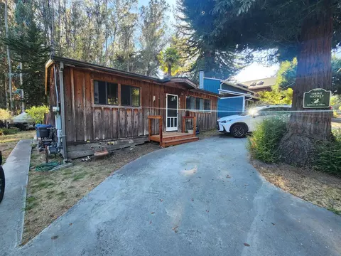 845 Pine Tree Ln, Aptos, CA 95003