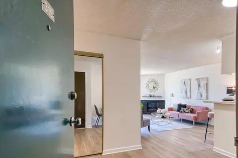 376 Imperial Way 315, Daly City, CA 94015