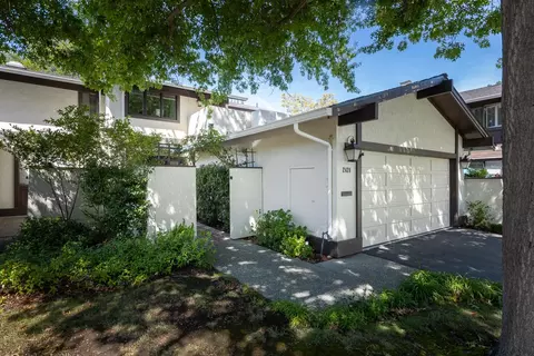 2424 Sharon Oaks Dr, Menlo Park, CA 94025