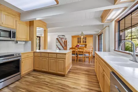 Kitchen - 7415 Hihn Rd, Ben Lomond, CA 95005 photo 2 of 4