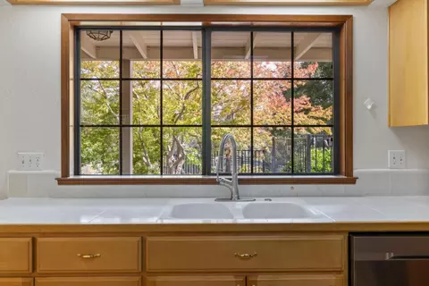Kitchen - 7415 Hihn Rd, Ben Lomond, CA 95005 photo 3 of 4