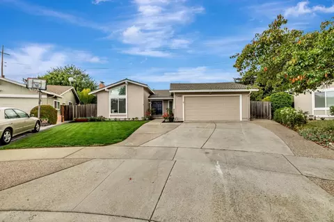 5400 Southbridge Ct, San Jose, CA 95118