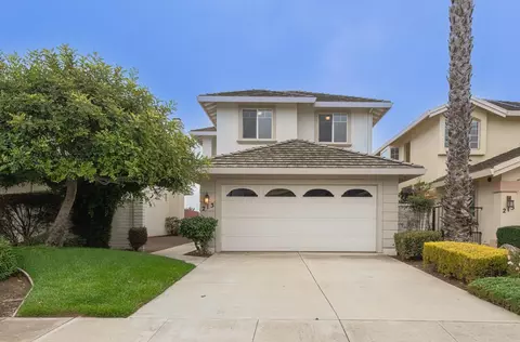 213 Montclair Ln, Salinas, CA 93906
