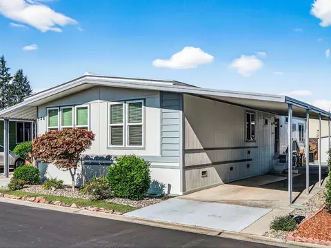 136 Vinewood Ln 136, Morgan Hill, CA 95037