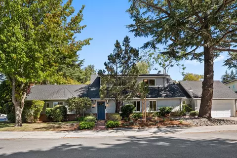 2590 Webster St, Palo Alto, CA 94301