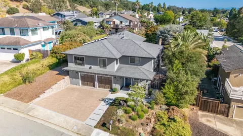 View/Area - 124 Lagunitas Ct, Aptos, CA 95003 photo 2 of 12