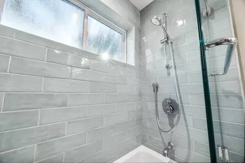Bath - 124 Lagunitas Ct, Aptos, CA 95003 photo 13 of 13