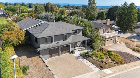 View/Area - 124 Lagunitas Ct, Aptos, CA 95003 photo 3 of 12