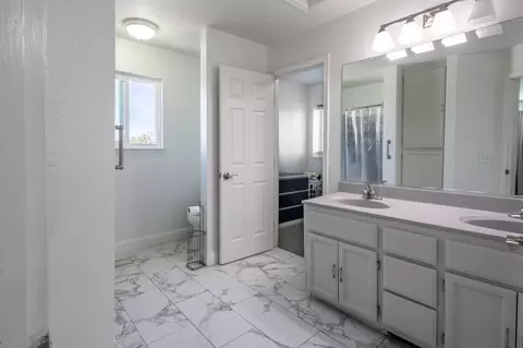 150 Camelback St, Lathrop, CA 95330 photo 17