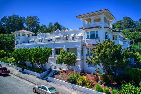 260 High St 206, Santa Cruz, CA 95060