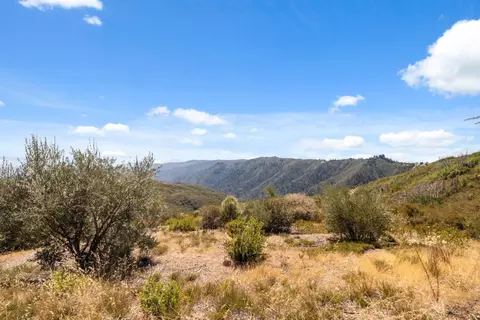 35005 Loma Chiquita Rd, Los Gatos, CA 95033