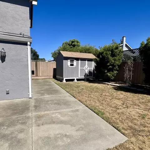 424 Brighton St, Salinas, CA 93907 photo 3