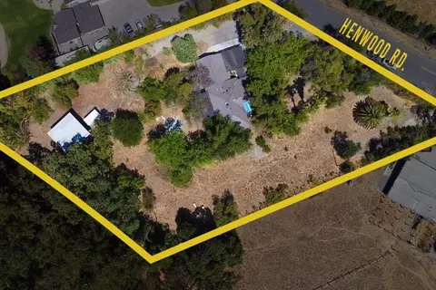 20560 Henwood Rd, San Jose, CA 95120