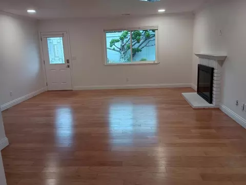 Living - 1514 Dolphin Dr 1514, Aptos, CA 95003 photo 1 of 3