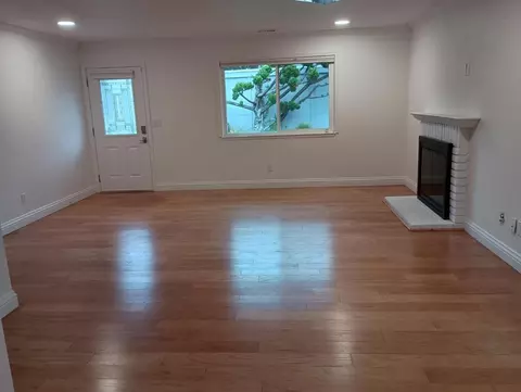 Living - 1514 Dolphin Dr 1514, Aptos, CA 95003 photo 1 of 3