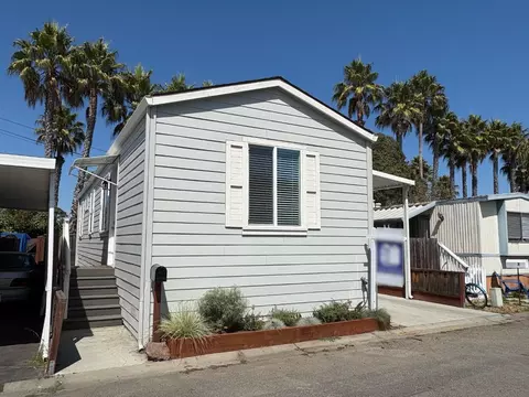 692 38th Ave 6, Santa Cruz, CA 95062