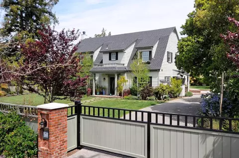 720 Brewer Dr, Hillsborough, CA 94010
