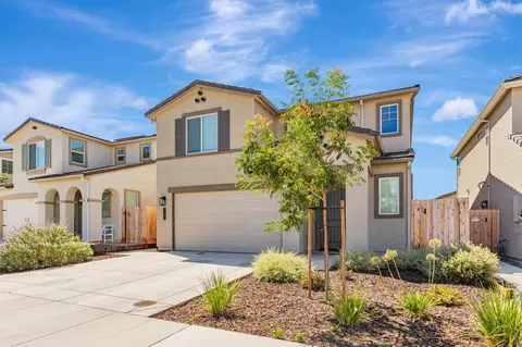 1180 Cherry Peak Way, Hollister, CA 95023