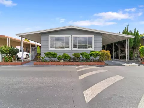 543 Mountain Home Dr 543, San Jose, CA 95136