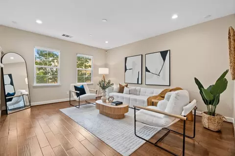 1938 Hillebrant Pl, Santa Clara, CA 95050