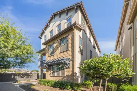 1566 Hidden Creek Ln, Milpitas, CA 95035