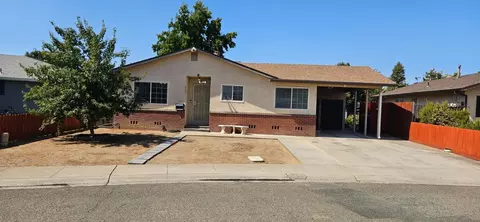 913 Casado Dr, Galt, CA 95632