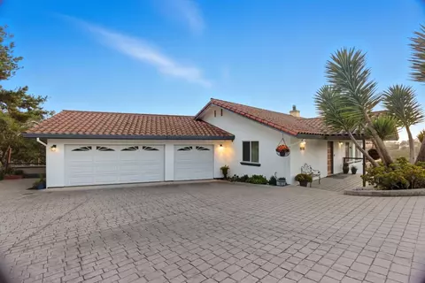 18530 Berta Ridge Pl, Salinas, CA 93907 photo 4