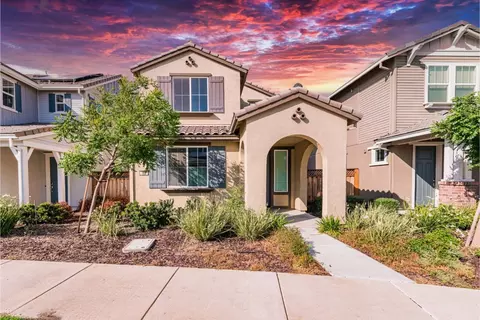 182 E Mcclintock Ln, Mountain House, CA 95391