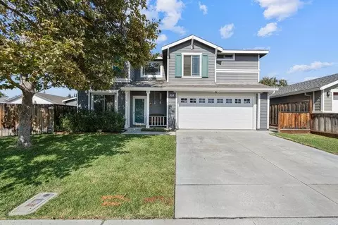 2421 Valley View Rd, Hollister, CA 95023