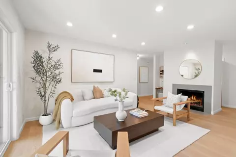 866 Apricot Ave C, Campbell, CA 95008