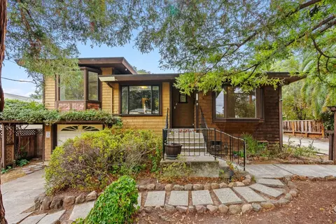 2825 Hopkins Ave, Redwood City, CA 94062