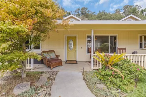 817 Lewis Rd, Royal Oaks, CA 95076