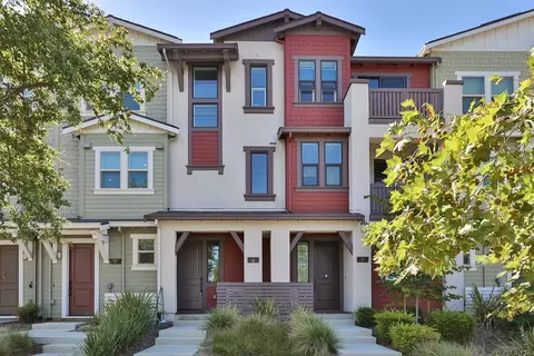 922 Magnolia Ter 8, Sunnyvale, CA 94086
