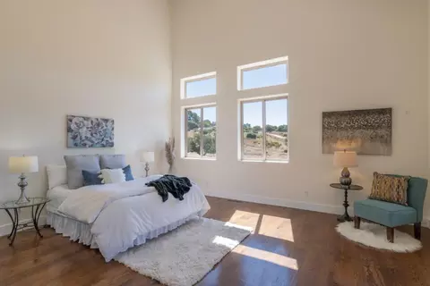 Bedroom - 9020 Hidden Canyon Rd, Salinas, CA 93907 photo 4 of 5