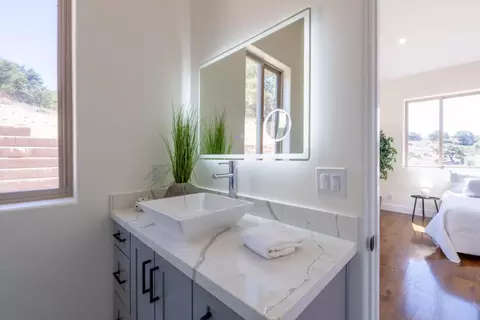 Bath - 9020 Hidden Canyon Rd, Salinas, CA 93907 photo 12 of 12