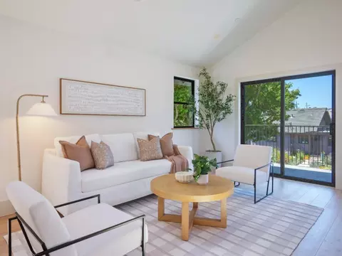 Living - 3240 N Main St, Soquel, CA 95073 photo 4 of 5