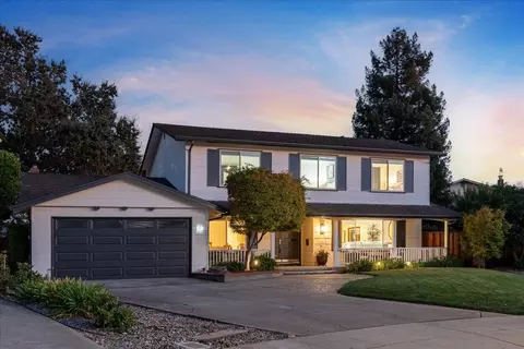 6698 Charter Oak Pl, San Jose, CA 95120