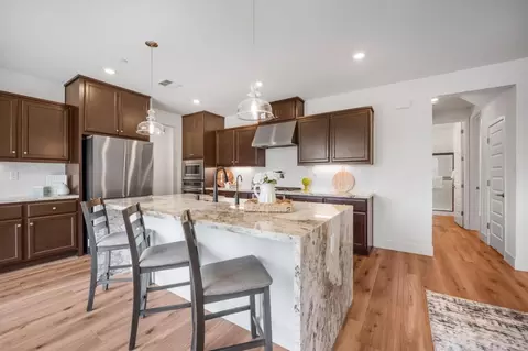 Kitchen - 7101 Hakkan Dr, Gilroy, CA 95020 photo 3 of 5