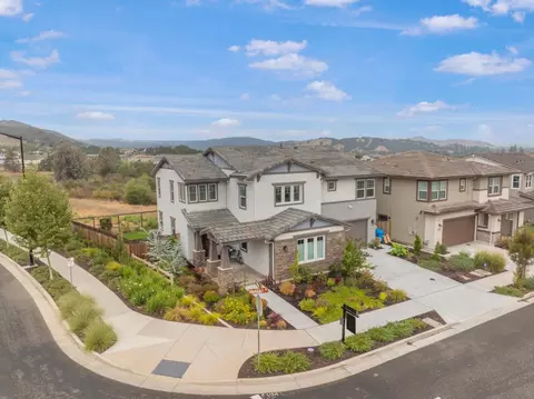 View/Area - 7101 Hakkan Dr, Gilroy, CA 95020 photo 4 of 7